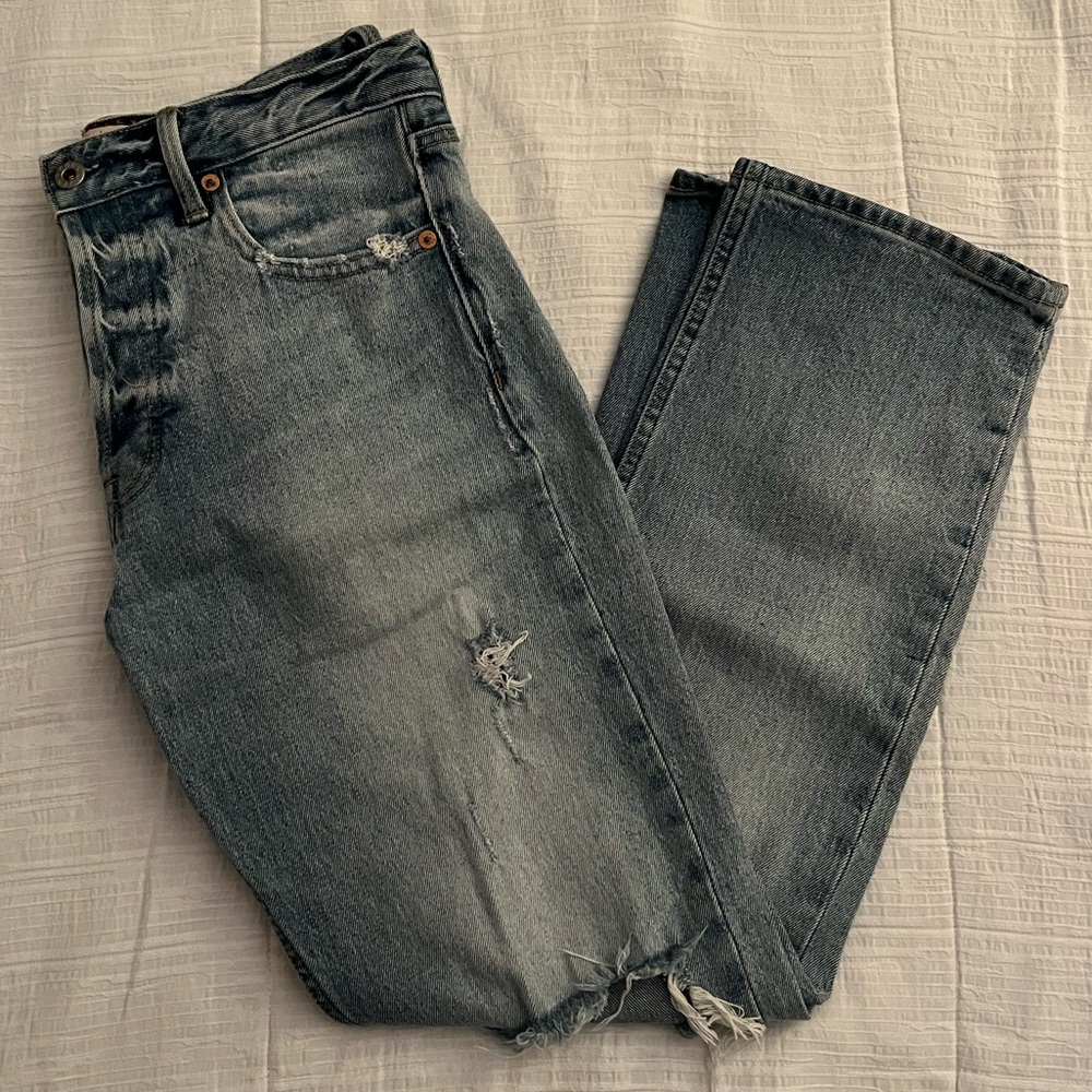 Gap Straight Leg Ripped Jeans - Size 28